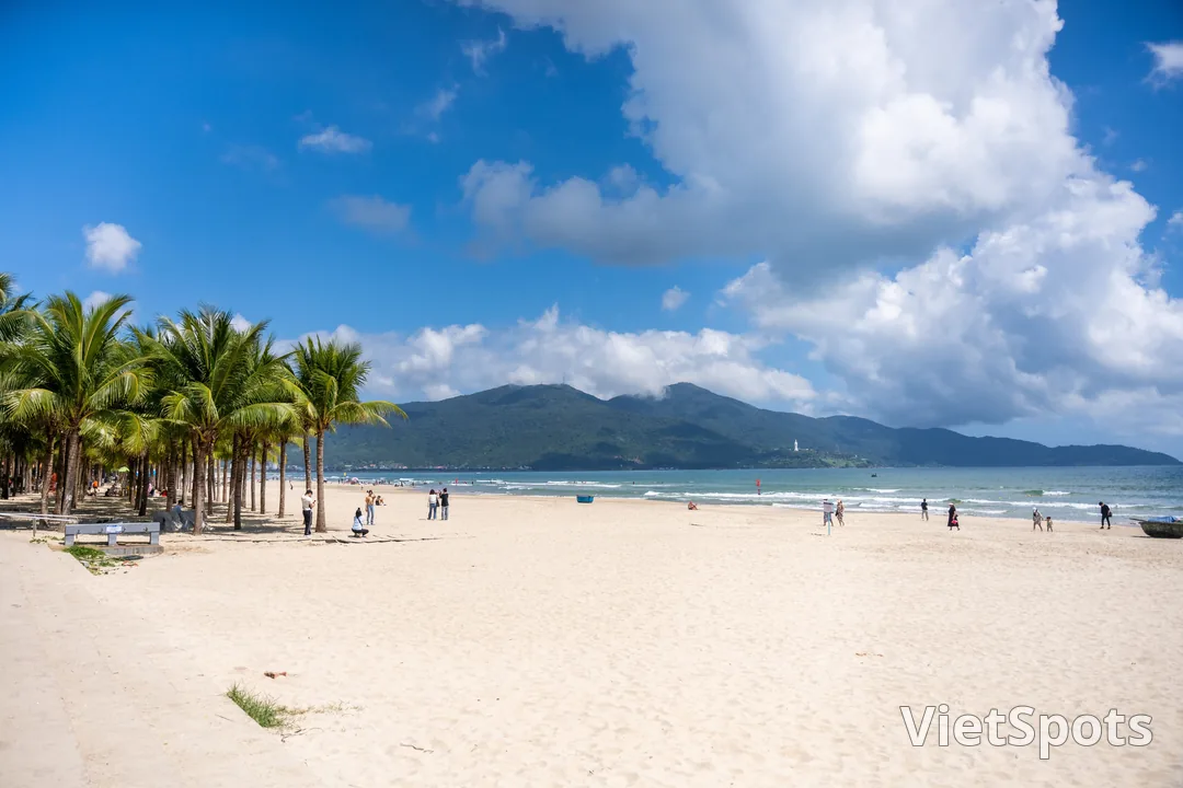 The best time to visit Da Nang, from beach itineraries to rainy-day alternatives ☀️🌴