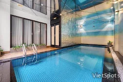 FROM ONLY 300K/NIGHT: DISCOVER A HOTEL RIGHT NEXT TO THE BEACH IN DA NANG! 🏝️💸