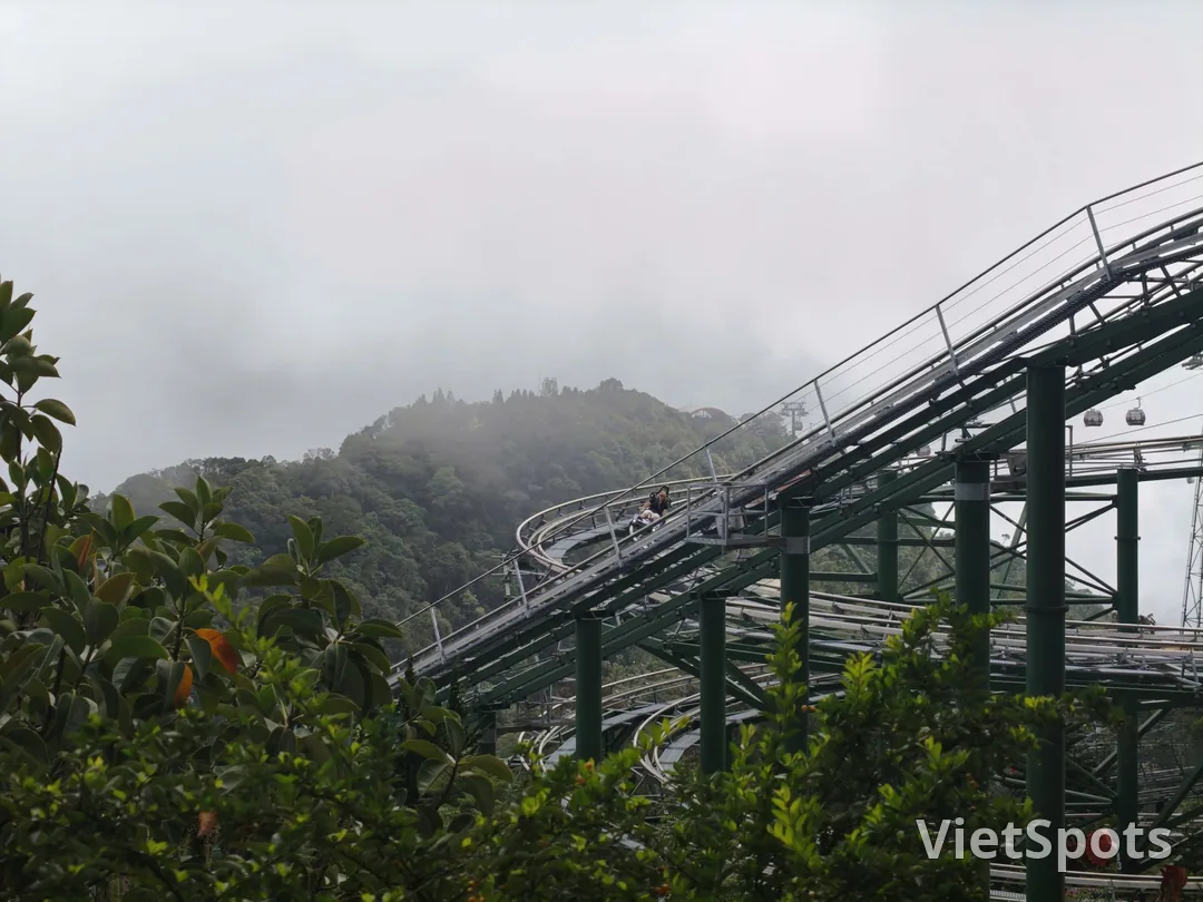 ⛰️ รายงานสภาพอากาศบานาฮิลส์ – วันที่ 29/10/2026 🌿
