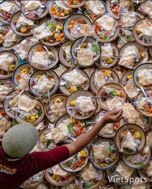 🍜 ダナンで何を食べよう？現地グルメ・メニュー・レストランの価格を総まとめ