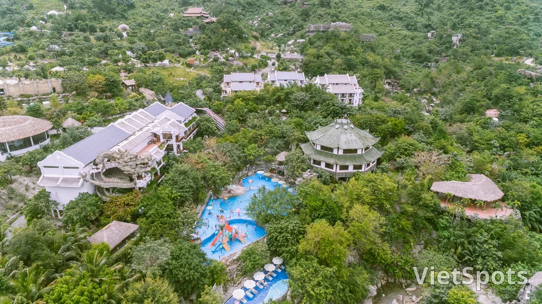 Tour Núi Thần Tài