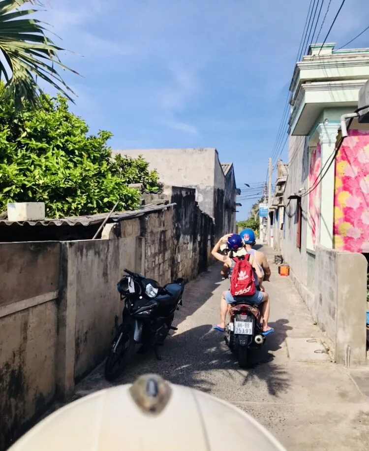 路地裏