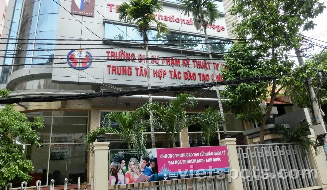 Di cư sang Việt Nam cùng con cái! Những điều cần lưu ý khi cho con đi học