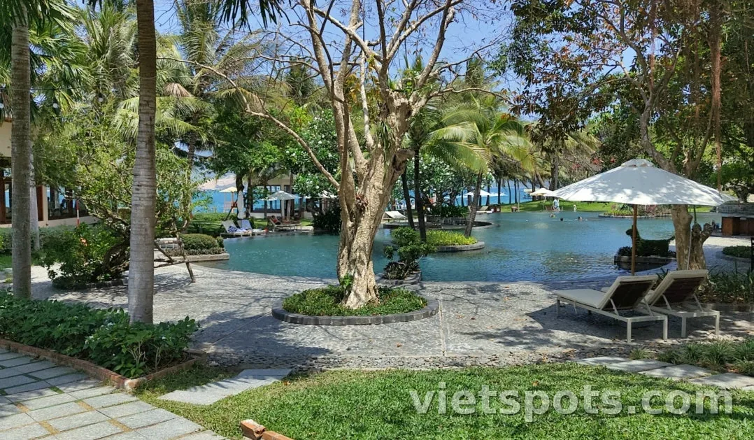 【Ký sự du lịch Nha Trang】Ngày 3: Thử nghỉ tại khách sạn trên đảo "Hon Tam Resort"♪