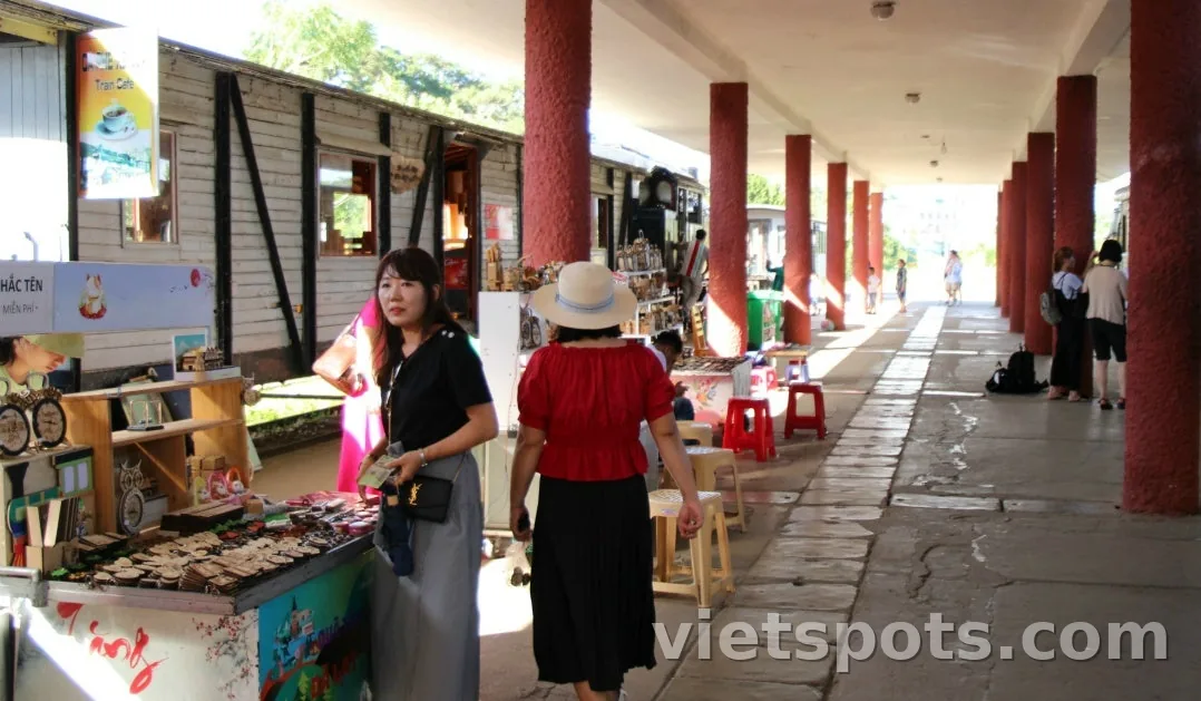 【Nhật ký du lịch Đà Lạt 2026】Ngày 1: Cung đường quen thuộc của tôi! Không thể bỏ lỡ tiệc BBQ ngắm cảnh tuyệt đẹp