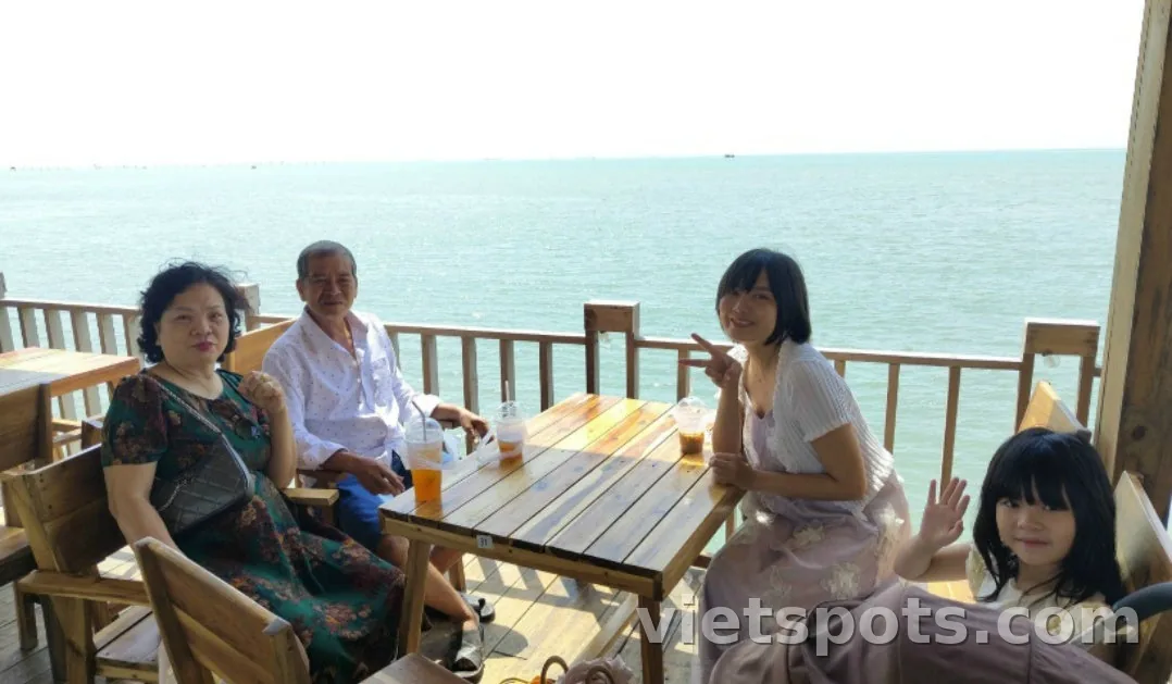 Vũng Tàu cách Hồ Chí Minh 2 tiếng đồng hồ. Cách tận hưởng kiểu địa phương quen thuộc của riêng tôi