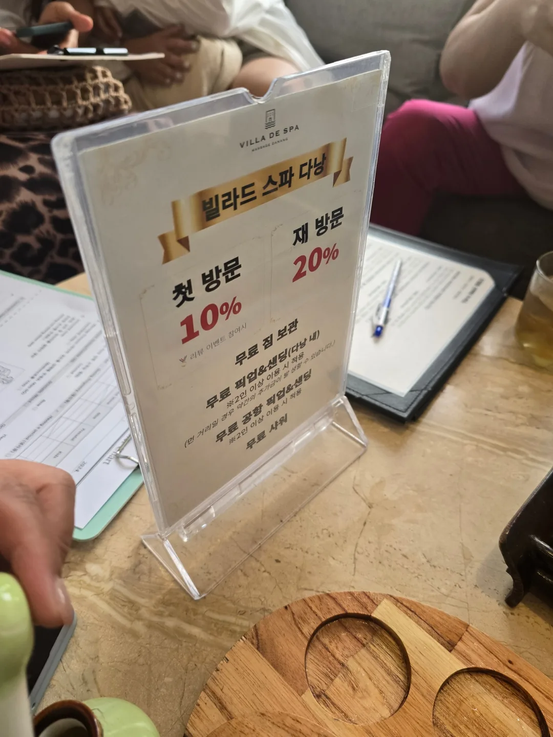 Chuyến du lịch Đà Nẵng cùng bố mẹ ngoài 80 tuổi — Villade Spa 🐧