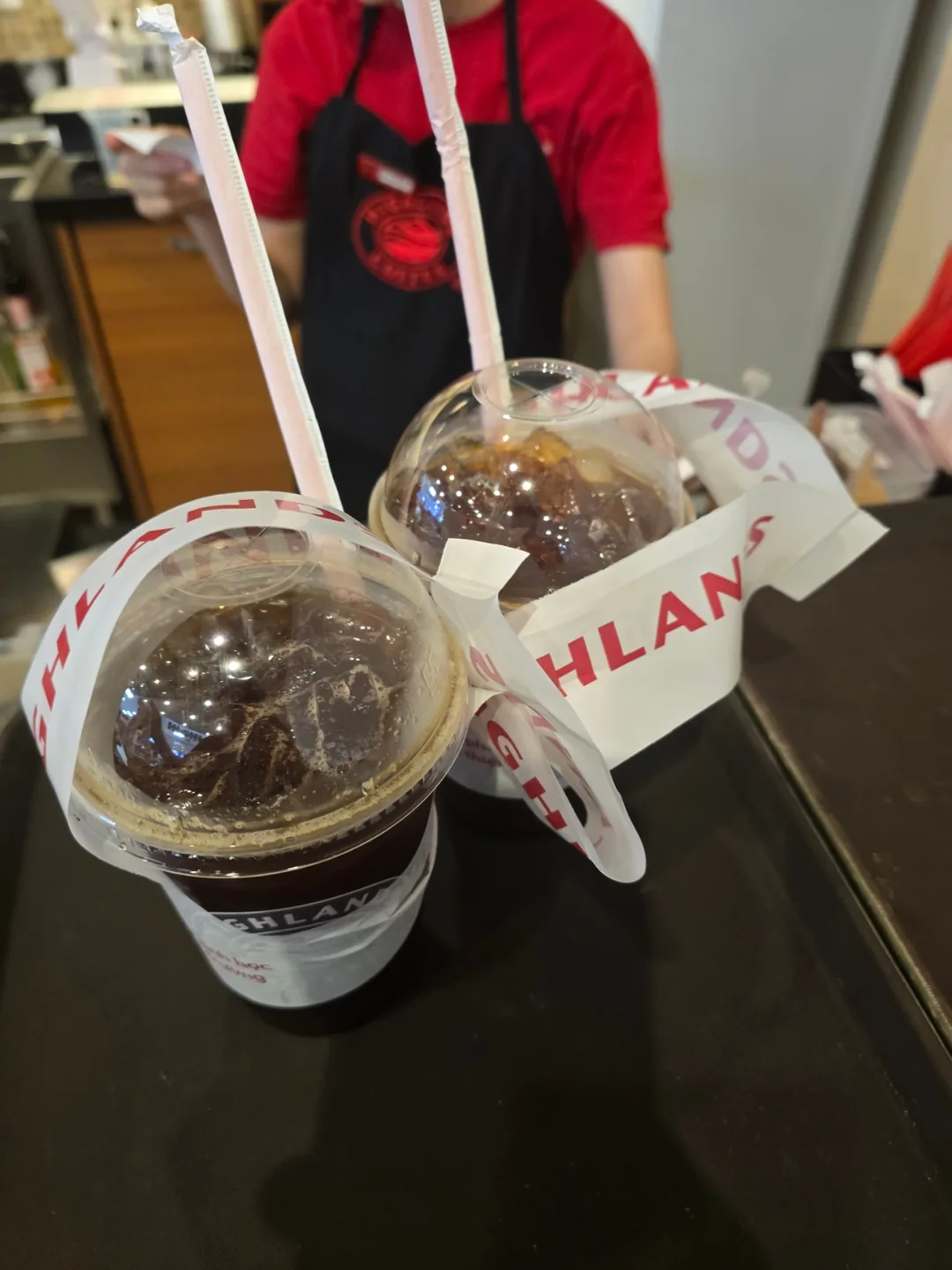 🐧🐧>>🇻🇳 Đánh giá ngày 4 (Đánh giá chuyến du lịch cùng bố mẹ ở độ tuổi 80) 54 Highland Coffee~ và thuê xe 12 tiếng kết thúc!