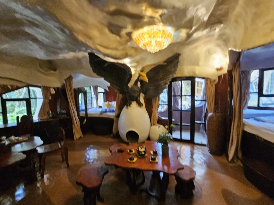 🐸🐸>> Biệt thự Hằng Nga Đà Lạt (Crazy House)