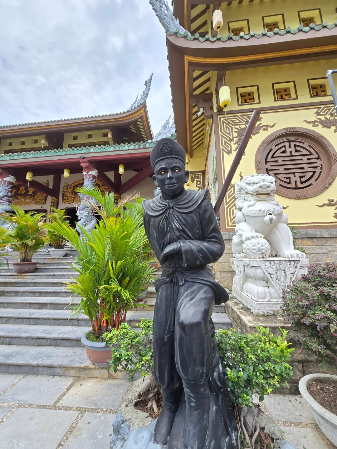 🐸🐸>> 🇻🇳Review chùa Linh Ứng