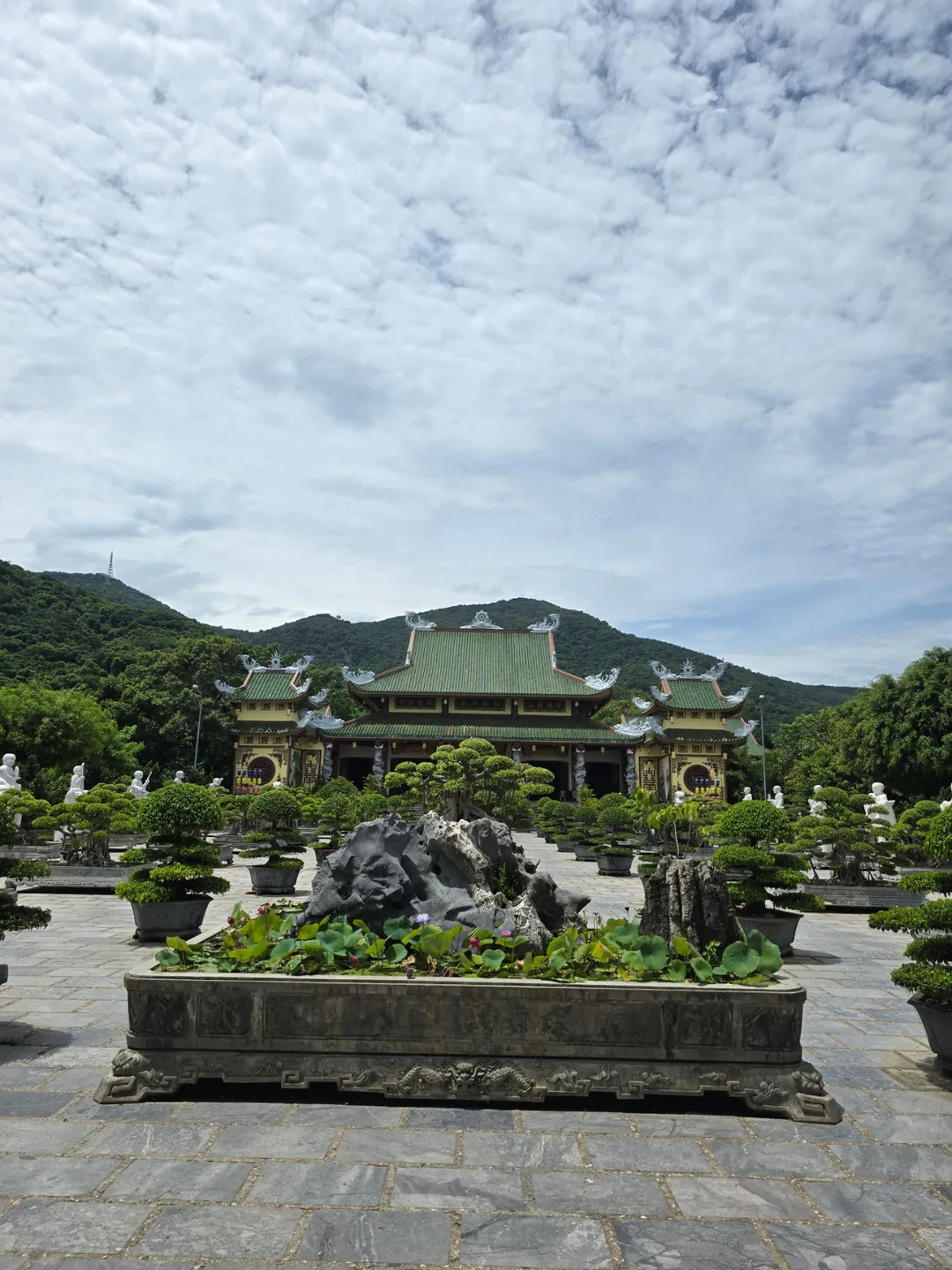 🐸🐸>> 🇻🇳Review chùa Linh Ứng