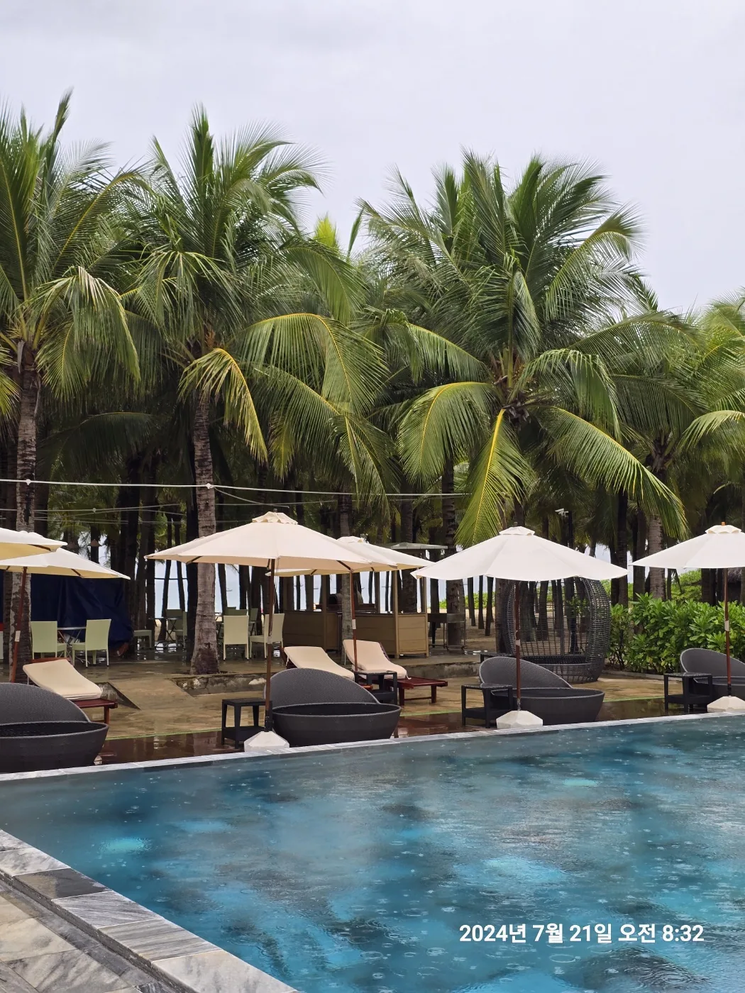 🐸🐸>> 🇻🇳 Đánh giá hồ bơi Grand Brio
