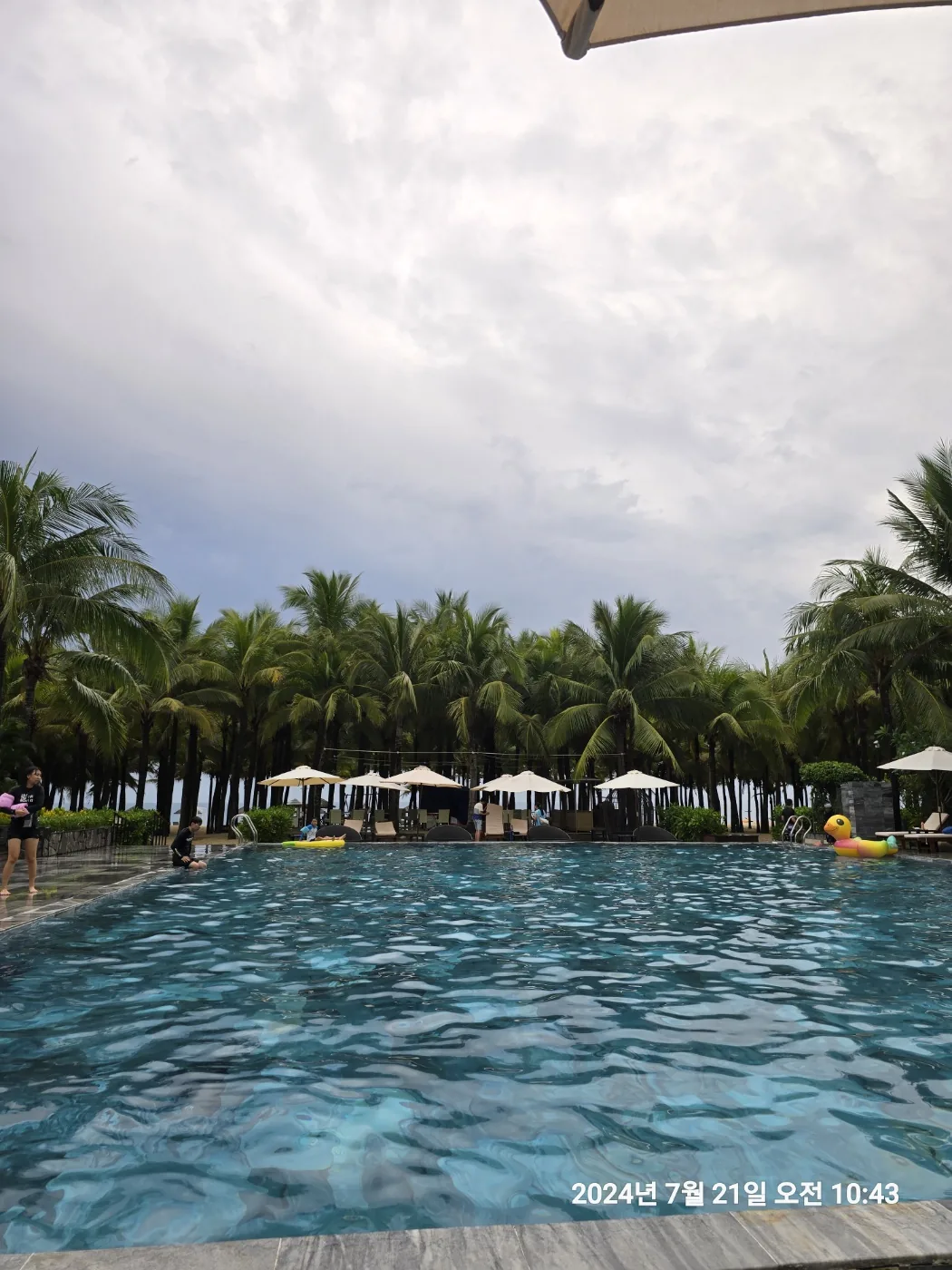 🐸🐸>> 🇻🇳 Đánh giá hồ bơi Grand Brio