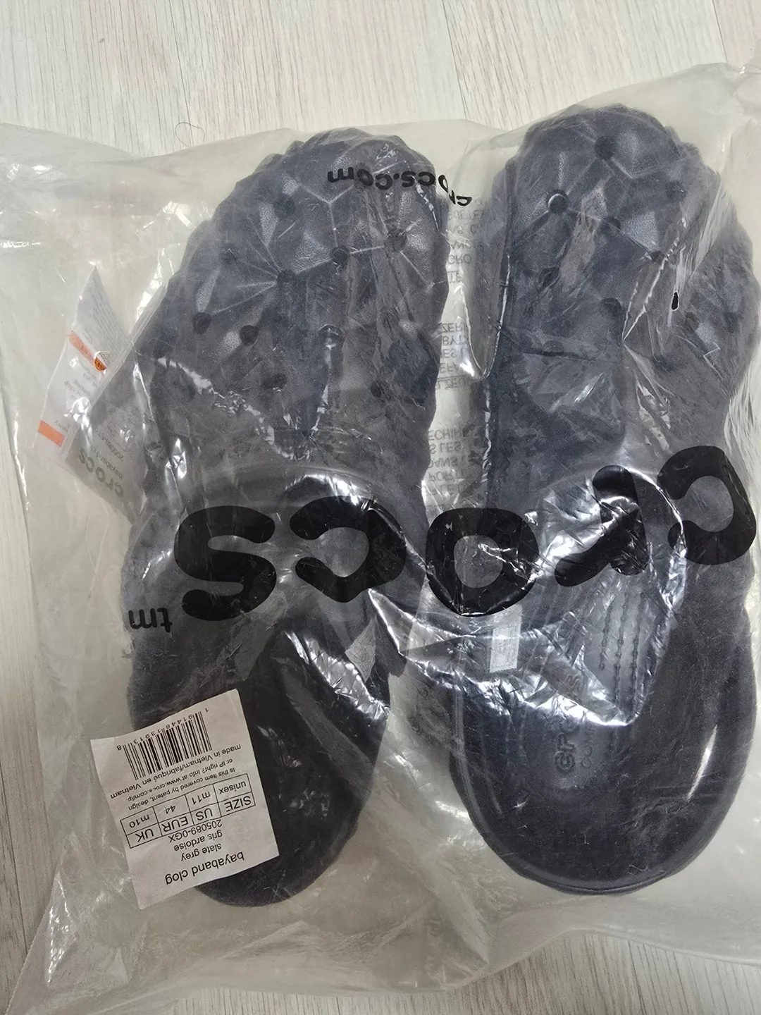 🐸🇻🇳🐸>>Đánh giá) Món đồ tình cờ mua được: Crocs cỡ lớn