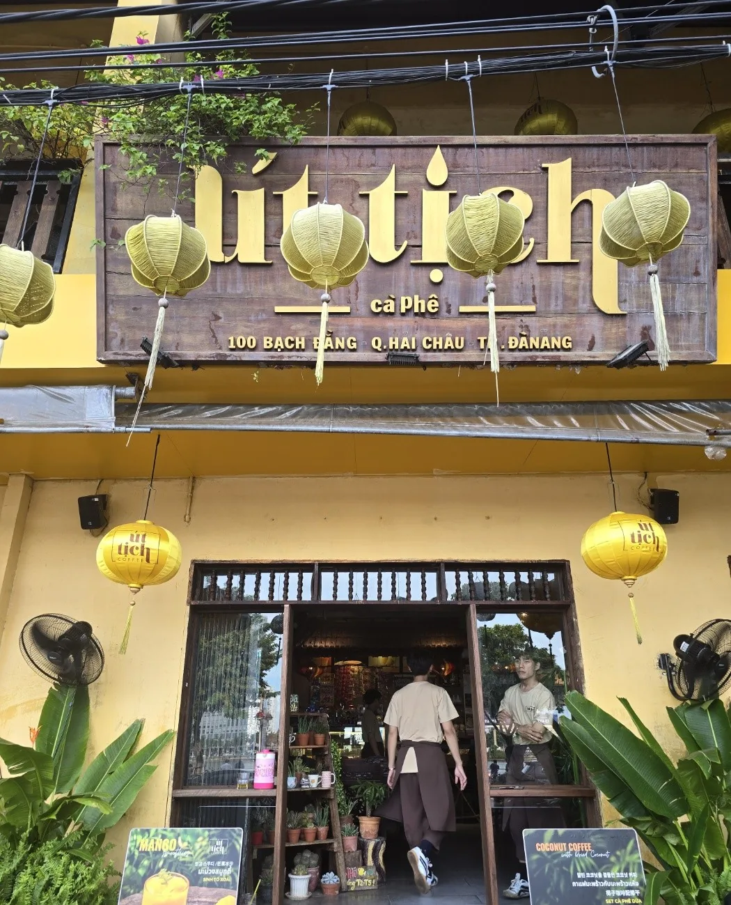 🐸🐸>> 🇻🇳Đánh giá cafe Uttique
