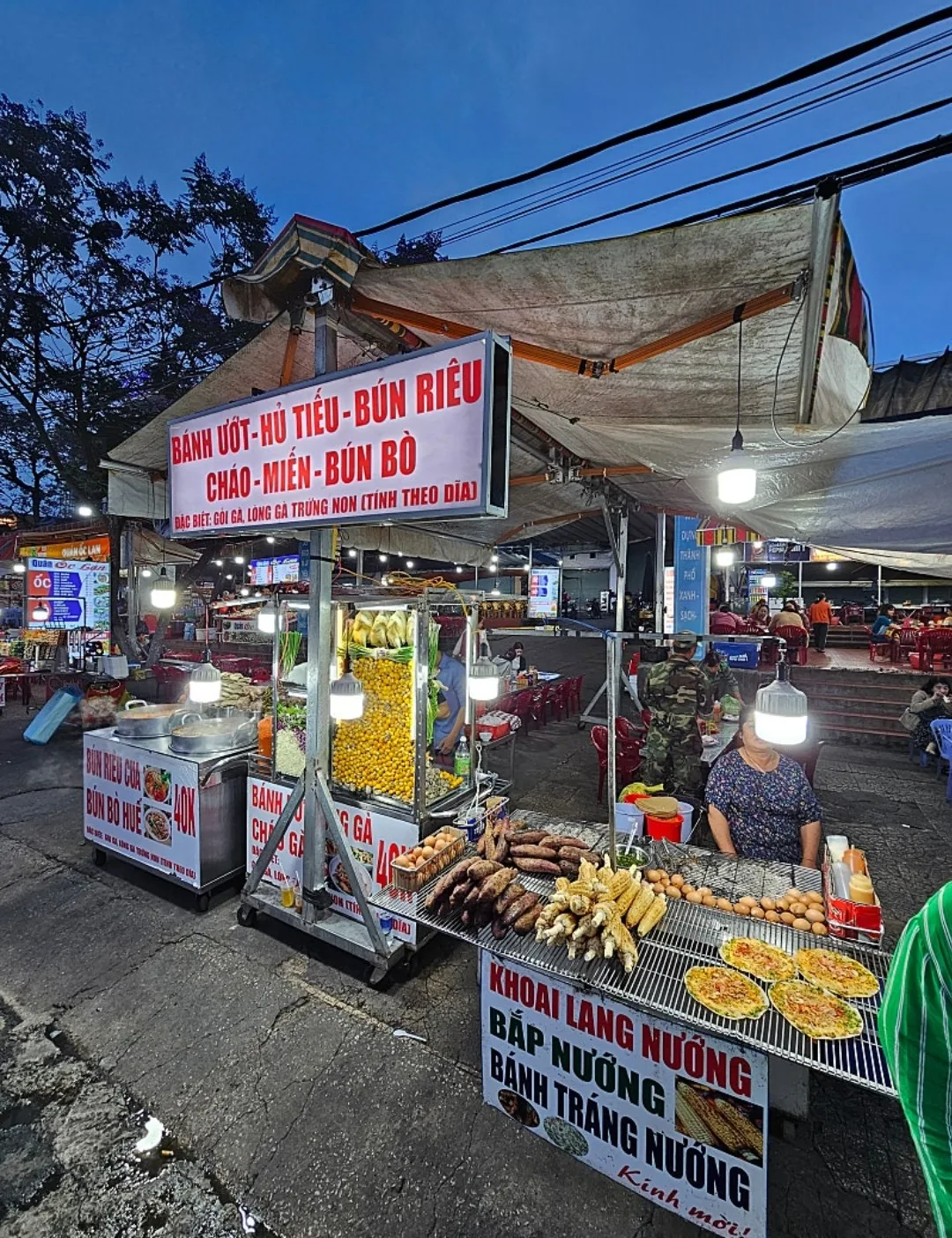 🐸🐸>> 🇻🇳Review chợ đêm Hội An bánh tráng nướng