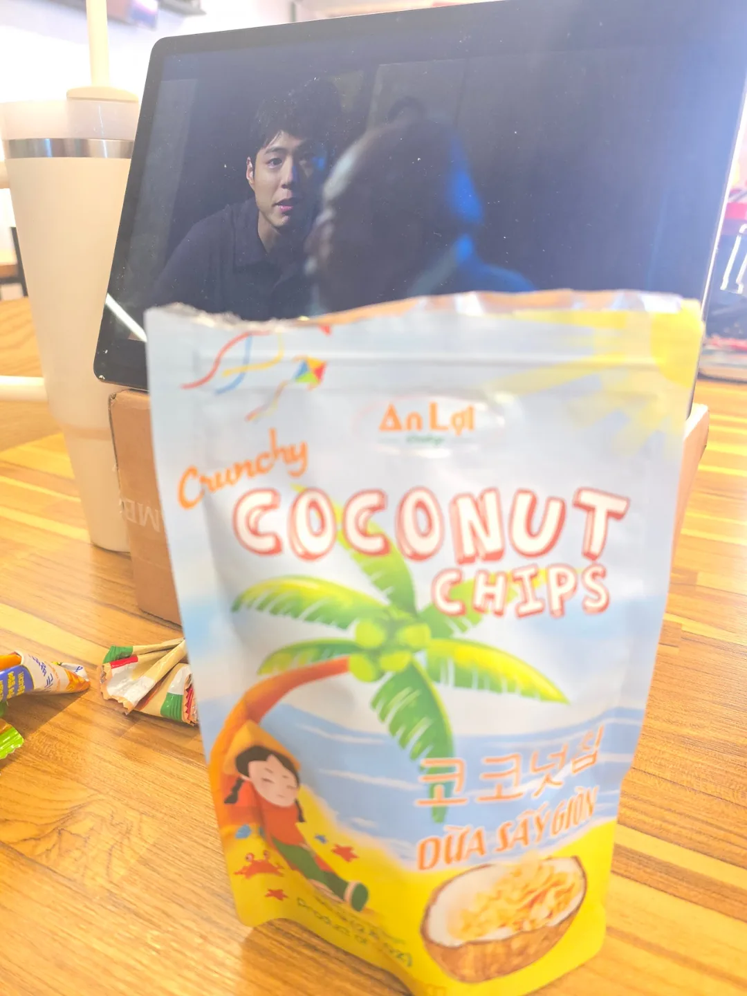 🐸🇻🇳🐸>>Đánh giá) Món mua sắm tình cờ: chip dừa