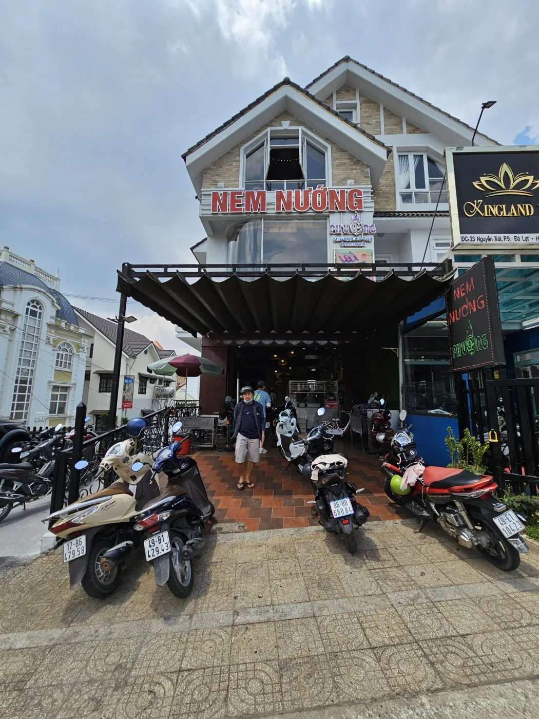 🐸🐸>> Quán nem nướng ngon ở Đà Lạt