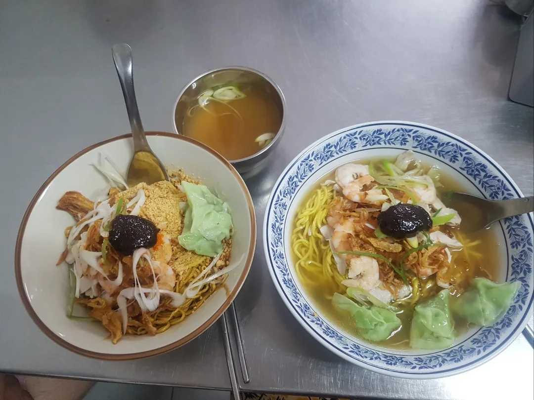🐸🐸>> Phuket Som Jit