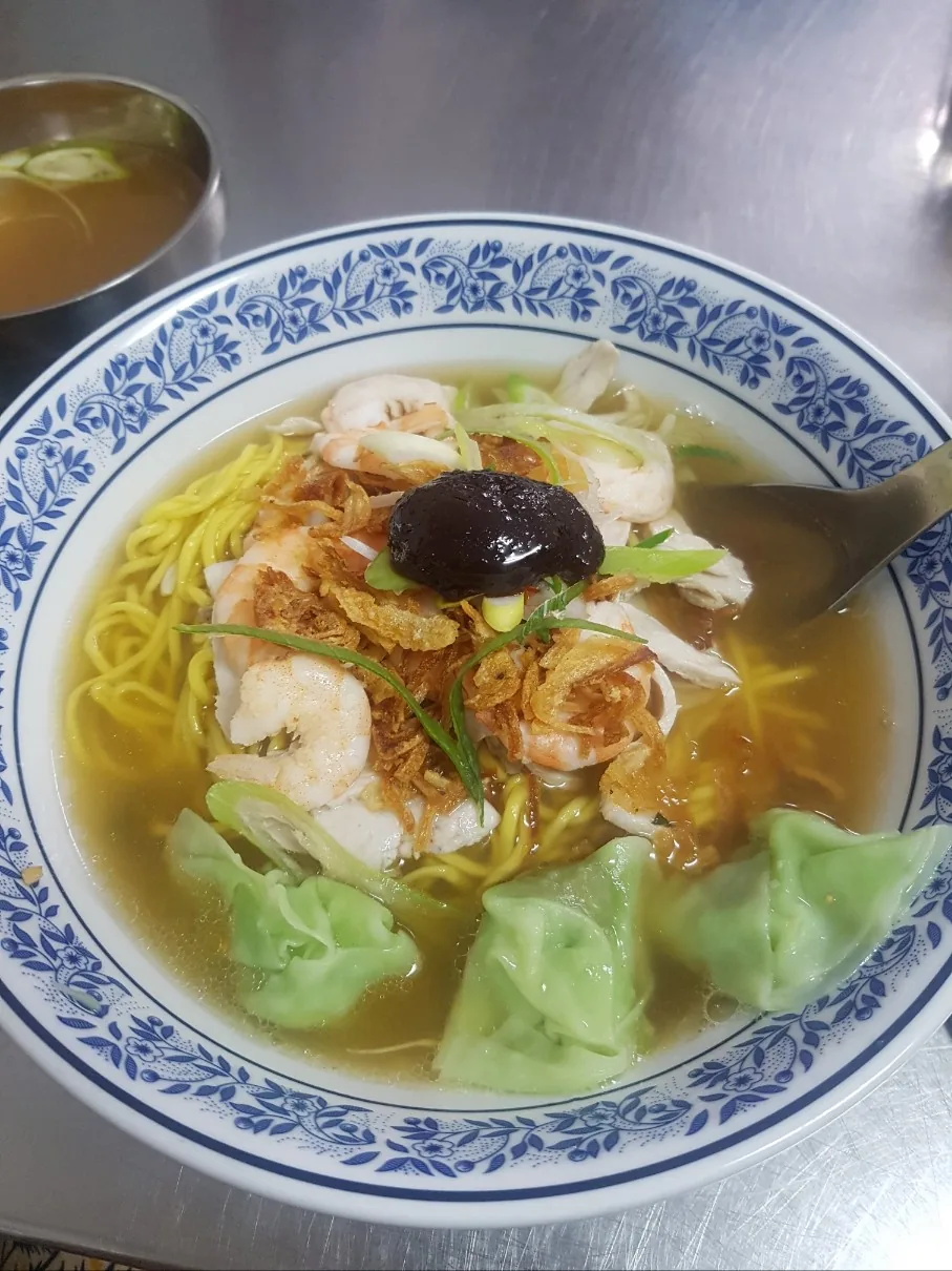 🐸🐸>> Phuket Som Jit