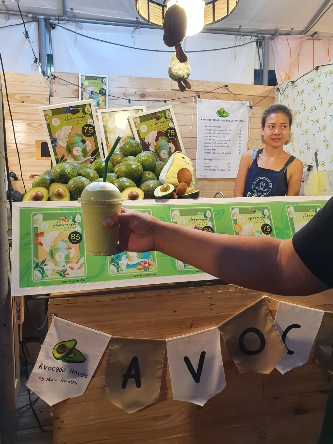 🐸🐸>> Chợ đêm Jodd Fairs Bangkok
