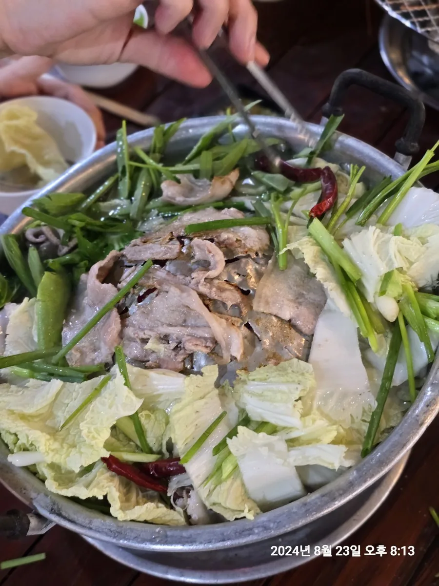 🐸🐸>> Lẩu Phuket Mookata hải sản buffet không giới hạn