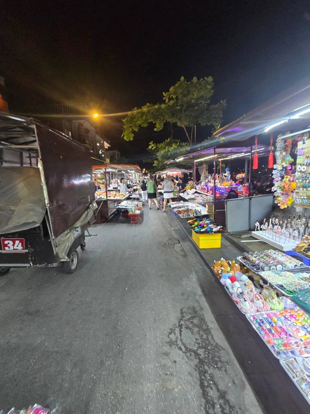 🇻🇳(Đánh giá) Dạo quanh chợ đêm Hội An.