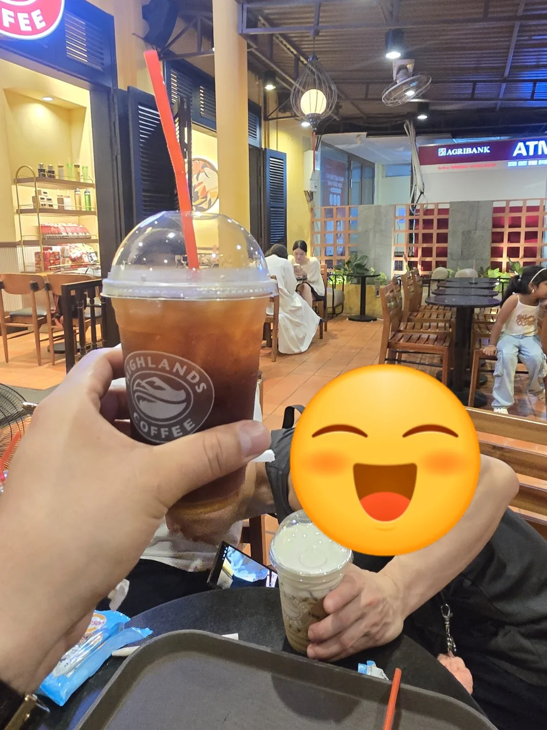 🇻🇳(Đánh giá) Đồ ăn giao tận nơi: Cơm tấm và cánh gà