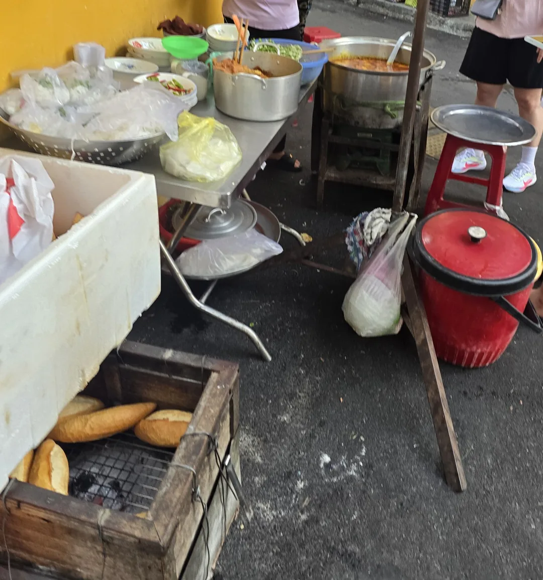 (Đánh giá) Quán ăn sáng đường phố ngon tuyệt!!!!