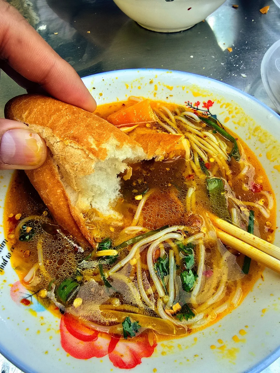 (Đánh giá) Quán ăn sáng đường phố ngon tuyệt!!!!