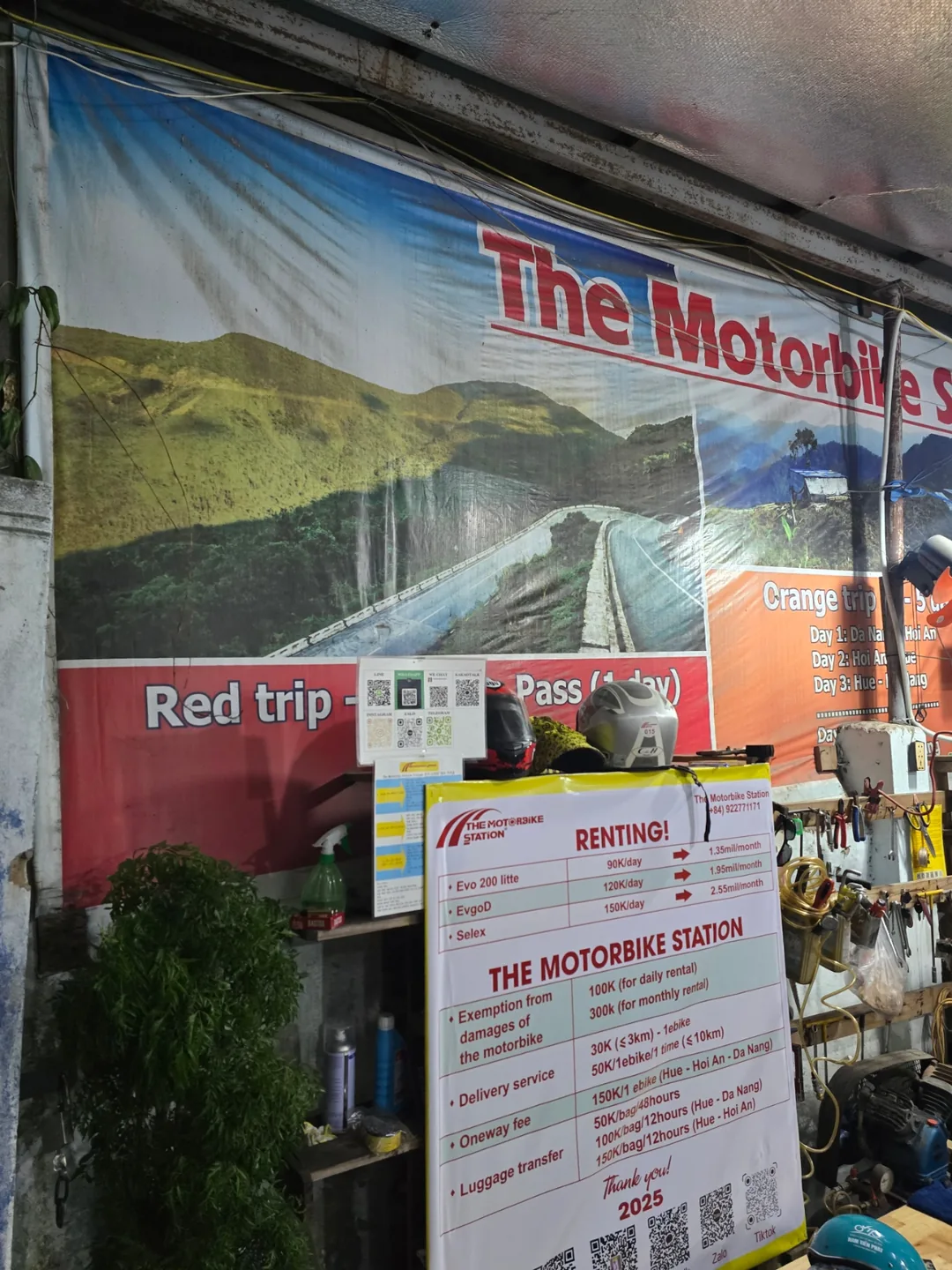 (Review) Càn quét chợ đêm Sơn Trà xong rồi thuê xe máy ở Đà Nẵng luôn!!!