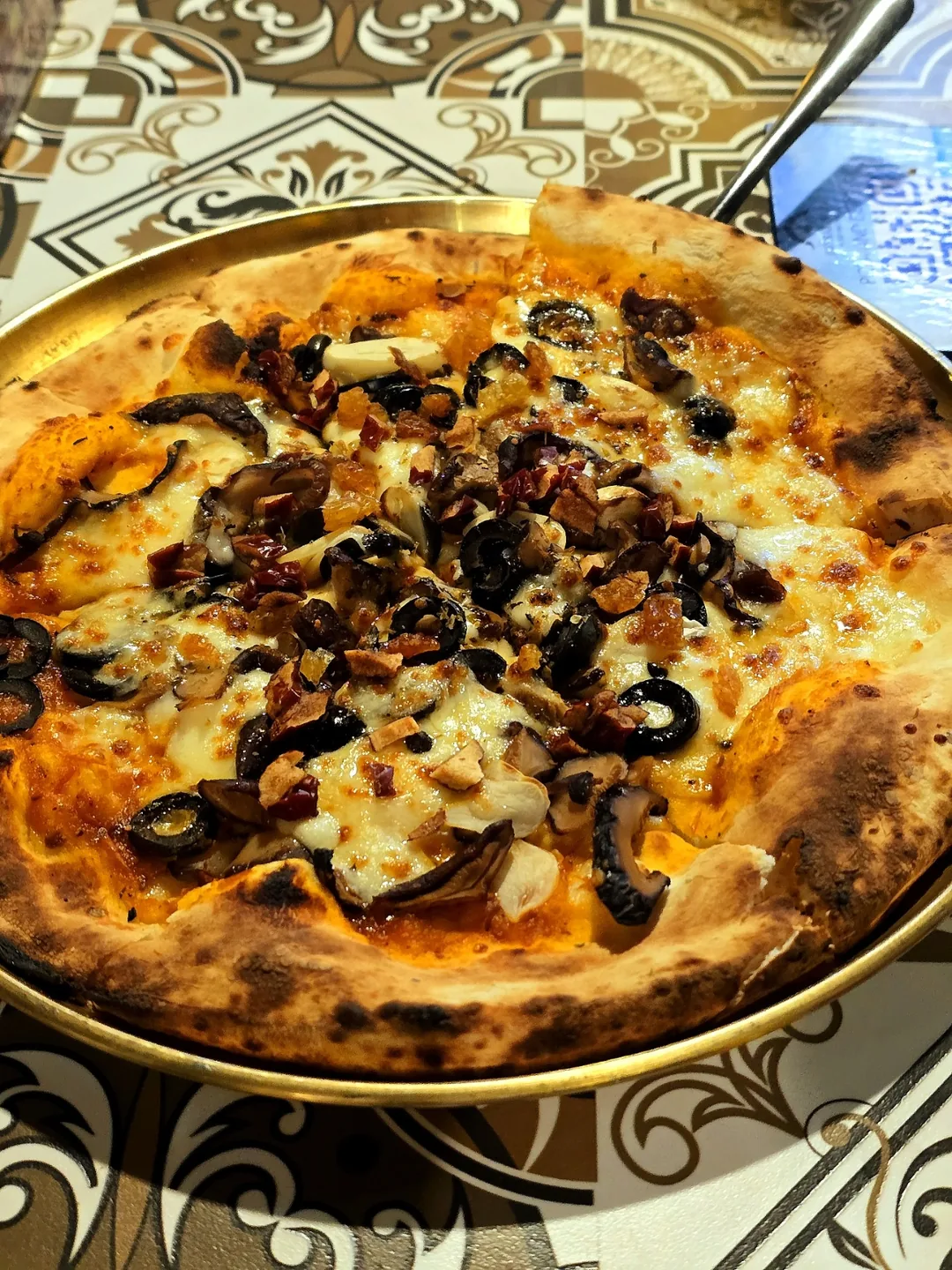 (Review) Quán pizza ngon trước biển Mỹ Khê