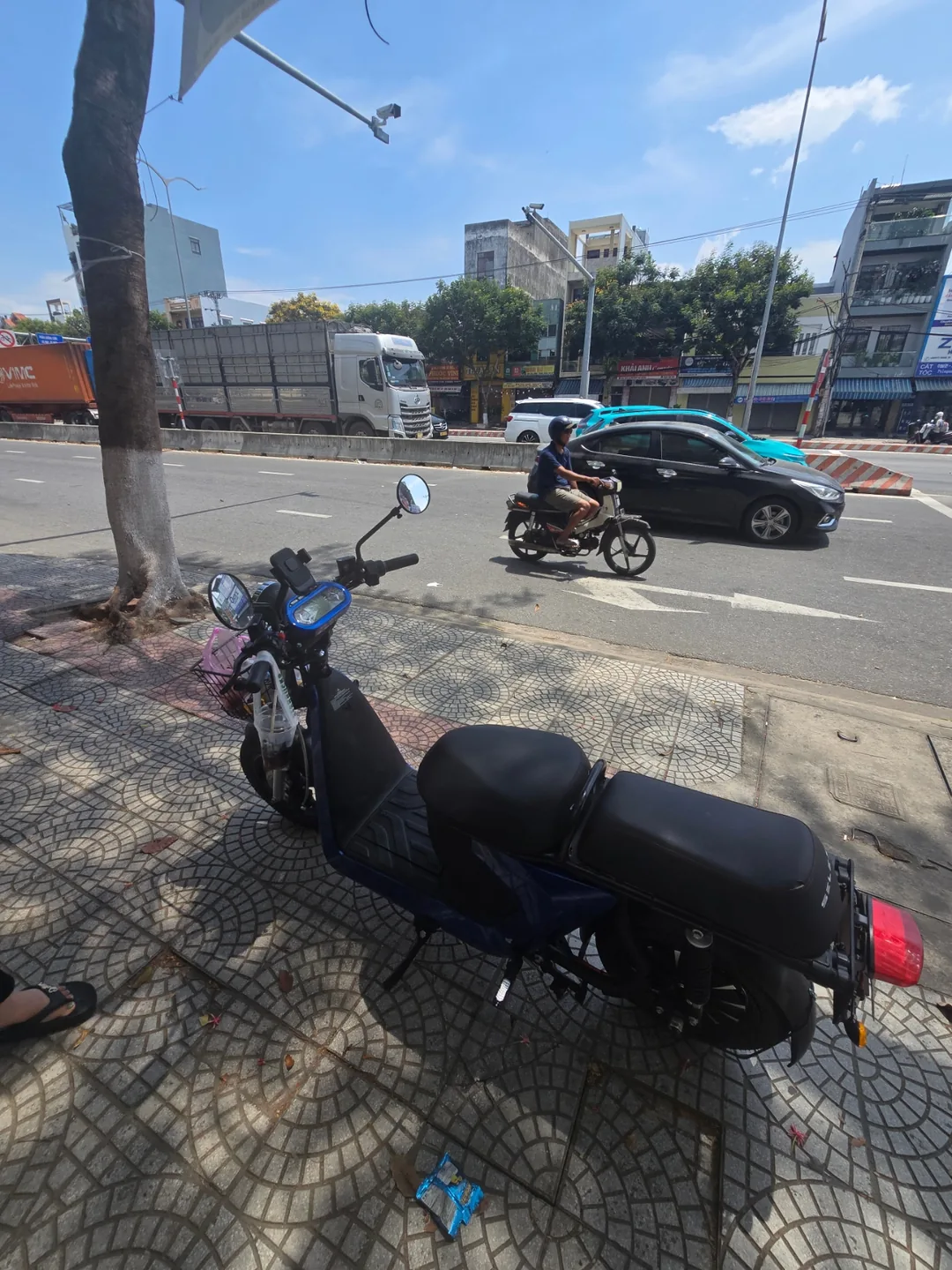 (Đánh giá) Xe đạp điện bị hỏng haha