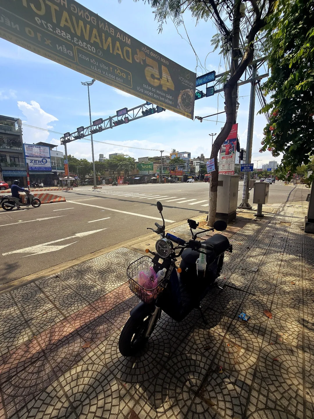 (Đánh giá) Xe đạp điện bị hỏng haha