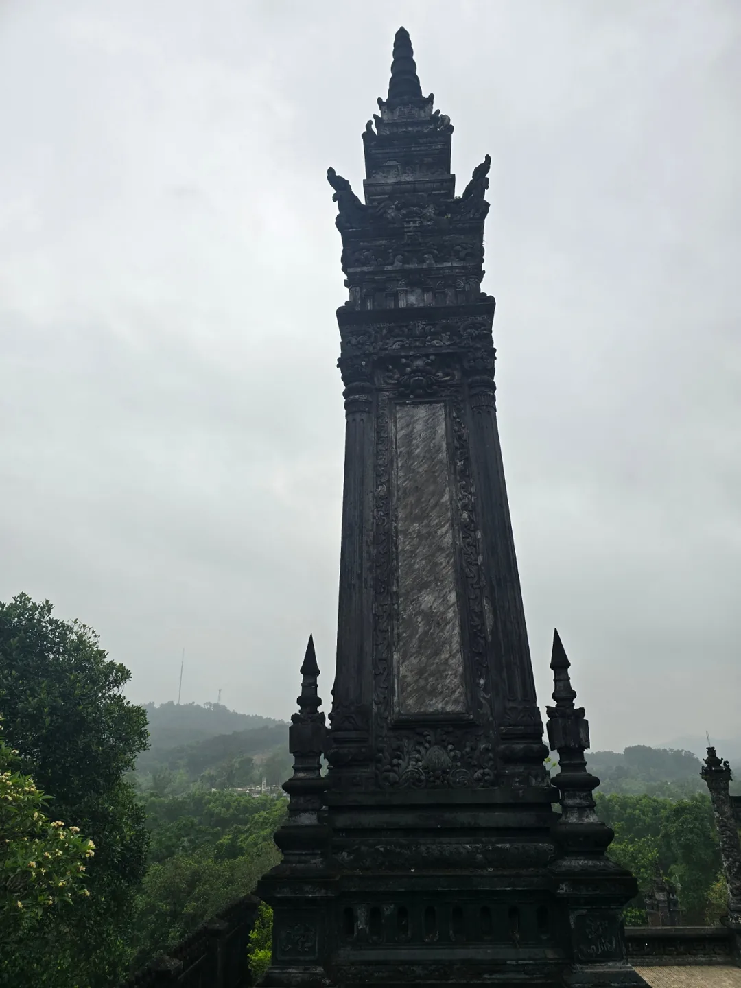 [Đánh giá] Tour Huế 5 - Chùa Thiên Mụ, Lăng vua Khải Định