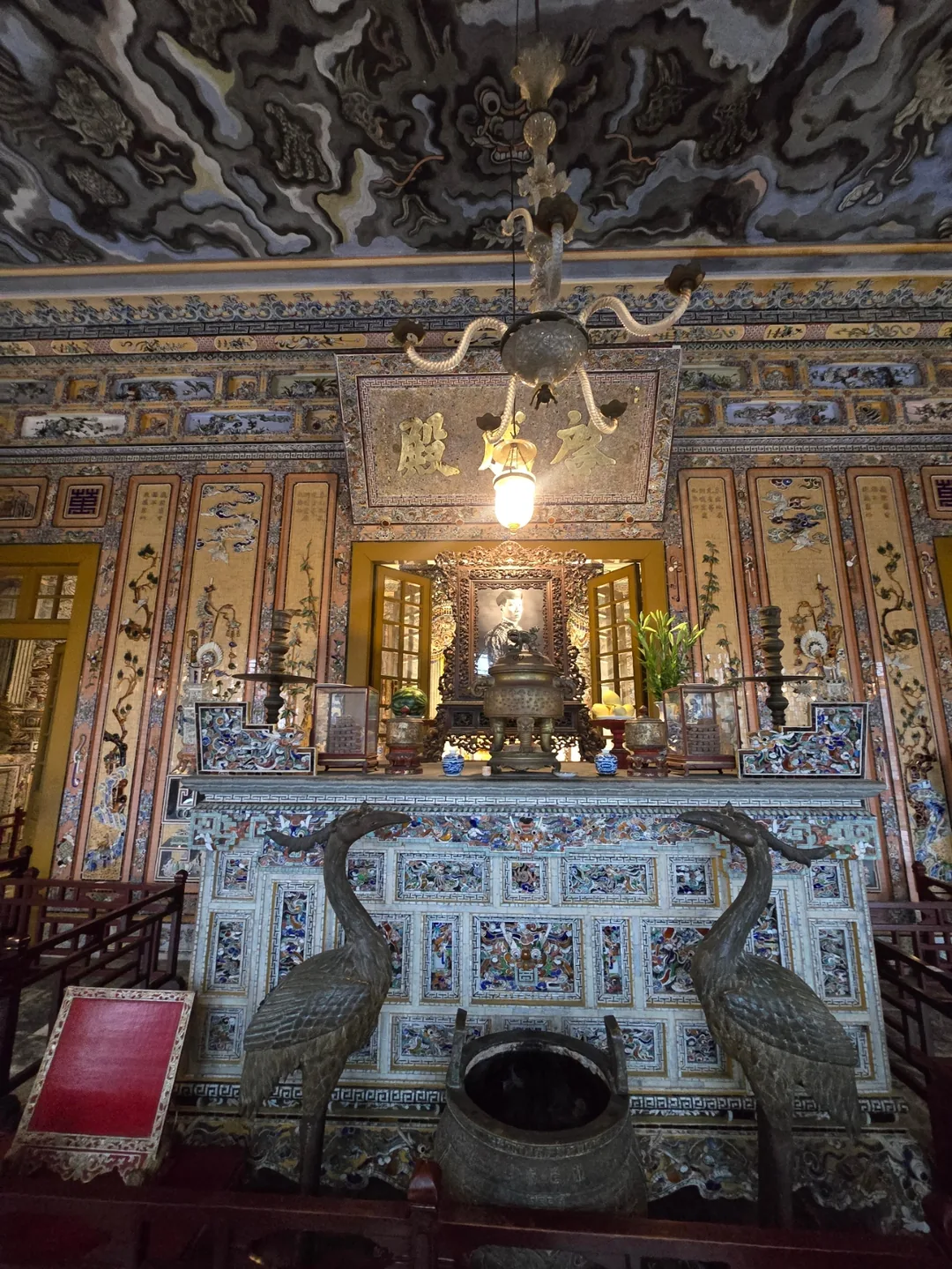 [Đánh giá] Tour Huế 5 - Chùa Thiên Mụ, Lăng vua Khải Định