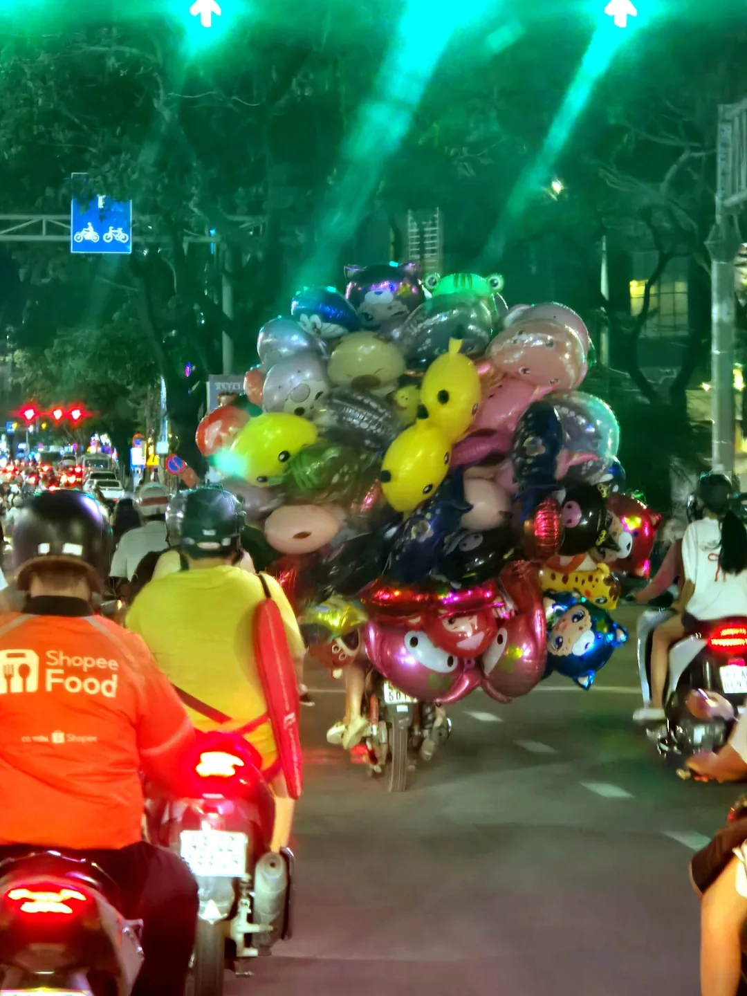 Đánh giá) Fast Track xuất cảnh sân bay