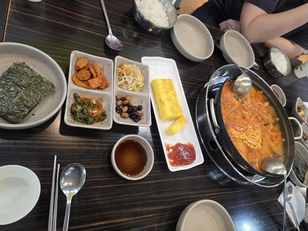 Đánh giá) Xong 5 phòng rồi! hehehe