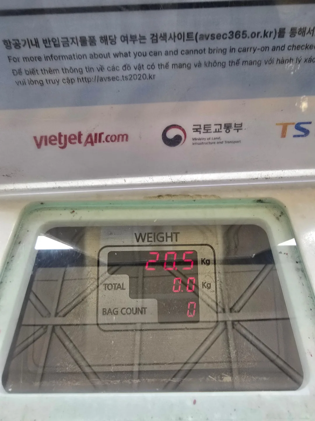 (🇻🇳phòng 6 30/8~4/9) Nhật ký du lịch.. Khởi hành đến nơi (VietJet)