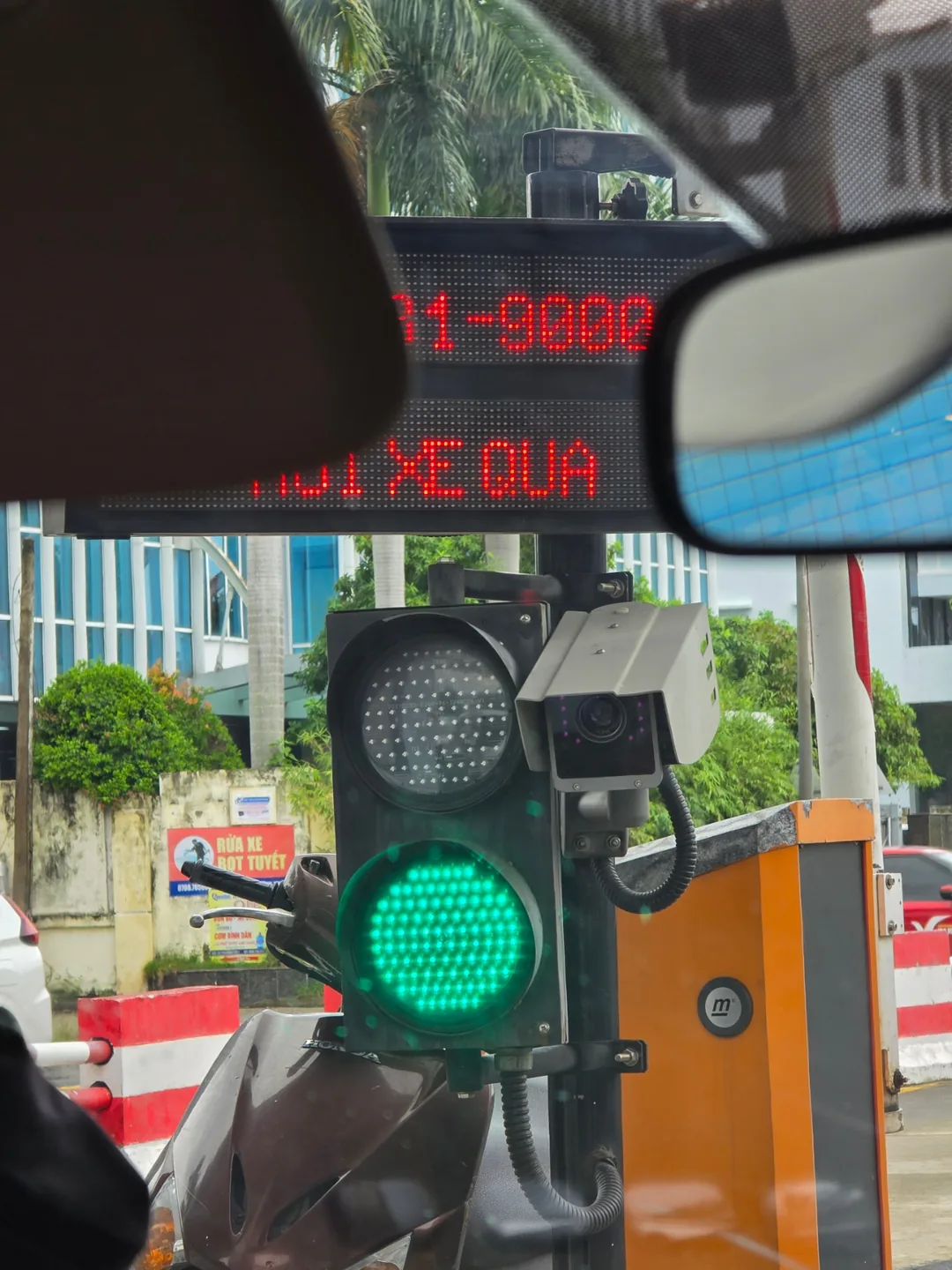 (🇻🇳6 người 30/8–4/9) Nhật ký du lịch.. Đi chợ Hàn ăn hoành thánh^^