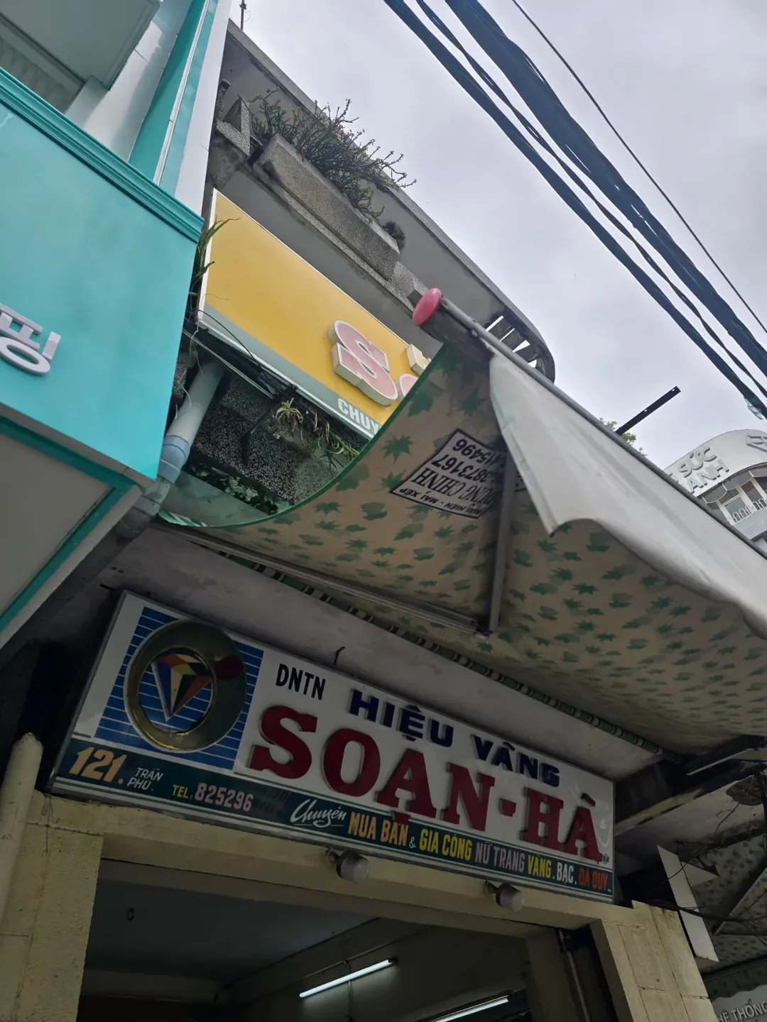 (🇻🇳Chuyến đi 6 đêm, 30/8 ~ 4/9) Nhật ký du lịch.. Ngày đầu tiên đổi tiền và mua trái cây ở chợ địa phương