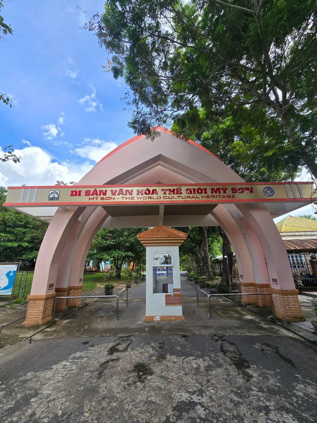 (🇻🇳 Phòng 6, 30/8 - 4/9) Nhật ký du lịch.. Thánh địa Mỹ Sơn (Được dịch là "Tôi sẽ đi gặp con trai tôi!!!!")