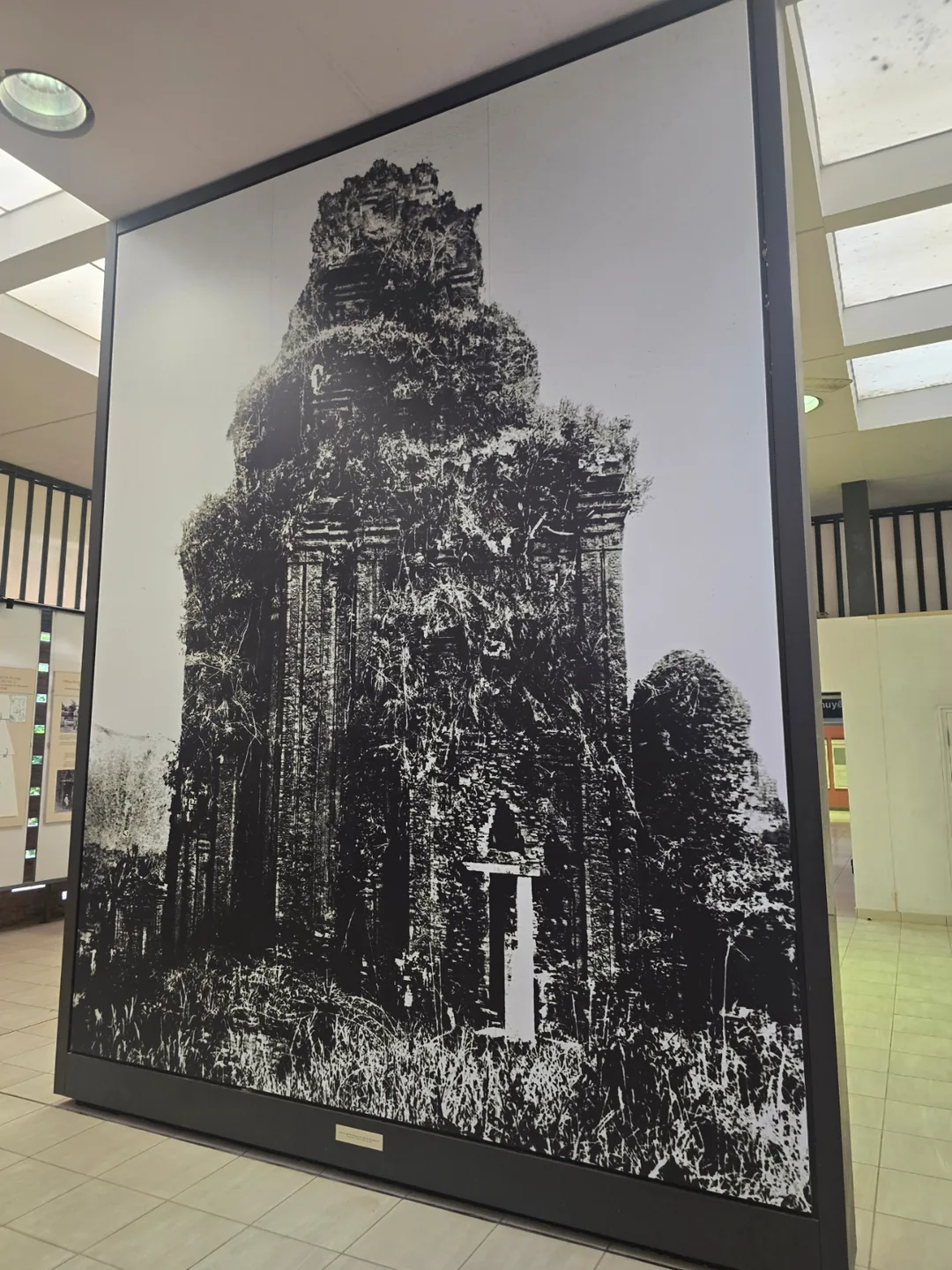 (🇻🇳 Phòng 6, 30/8 - 4/9) Nhật ký du lịch.. Thánh địa Mỹ Sơn (Được dịch là "Tôi sẽ đi gặp con trai tôi!!!!")