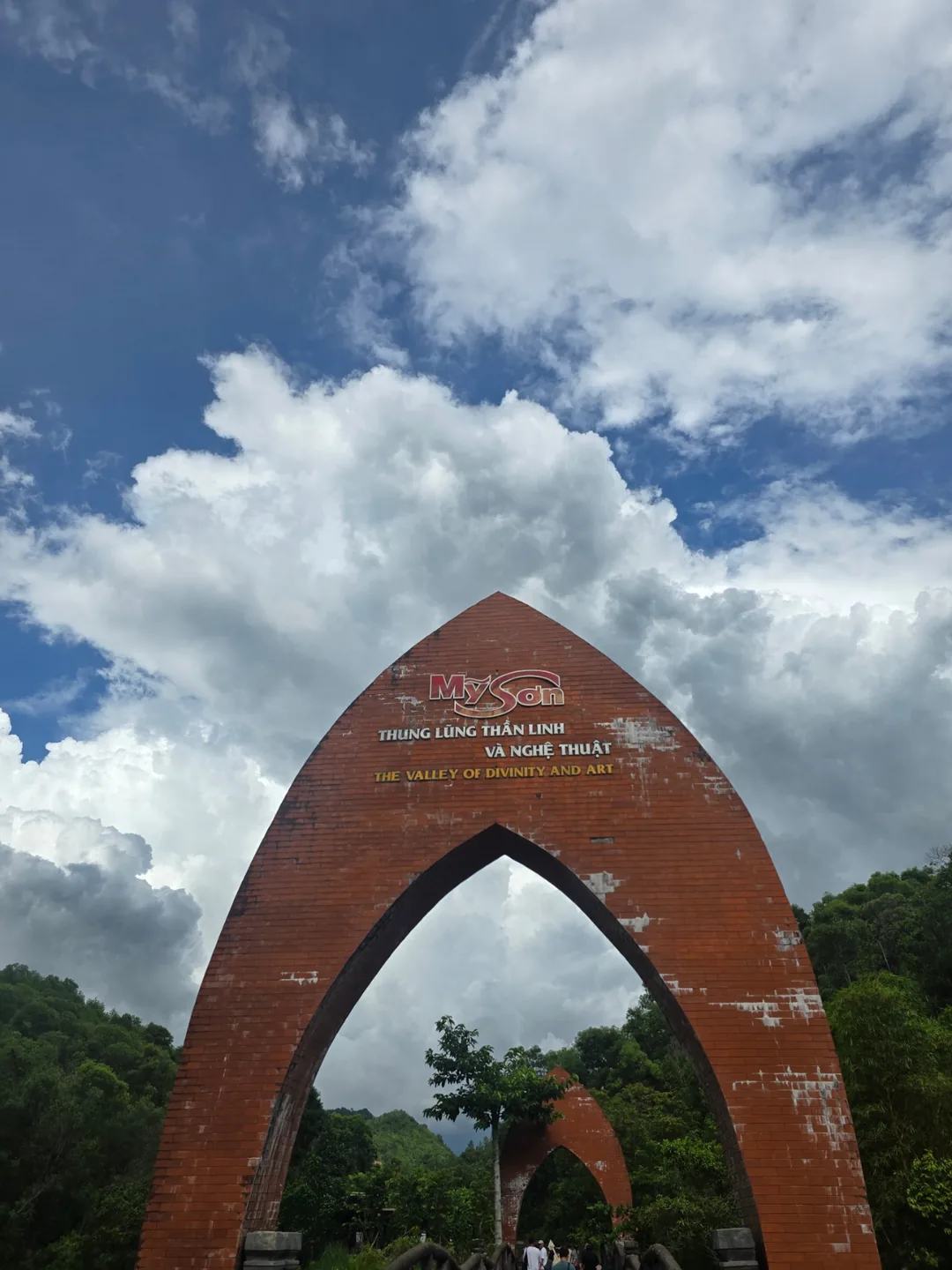 (🇻🇳 Phòng 6, 30/8 - 4/9) Nhật ký du lịch.. Thánh địa Mỹ Sơn (Được dịch là "Tôi sẽ đi gặp con trai tôi!!!!")