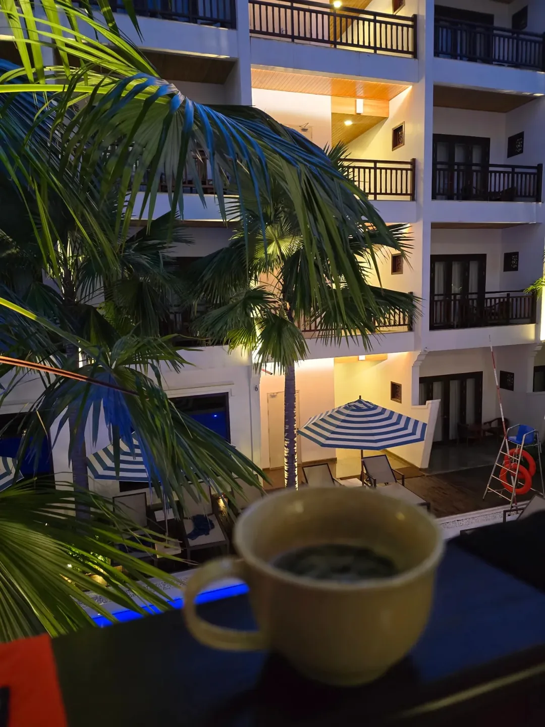(🇻🇳phòng 6, 30/8~4/9) Nhật ký du lịch.. hồ bơi ở Vinpearl!!! Có phải hồ bơi nước nóng không!?