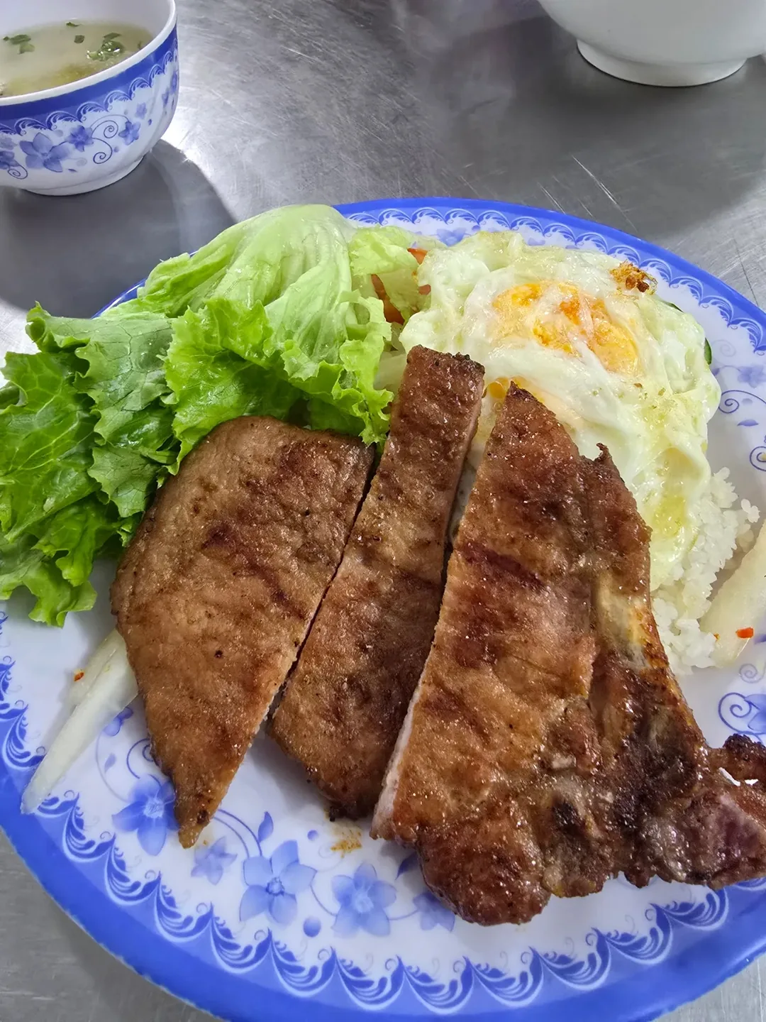 (🇻🇳 6 người, 30/8–4/9) Nhật ký du lịch.. Hội An Cơm Tấm Tính