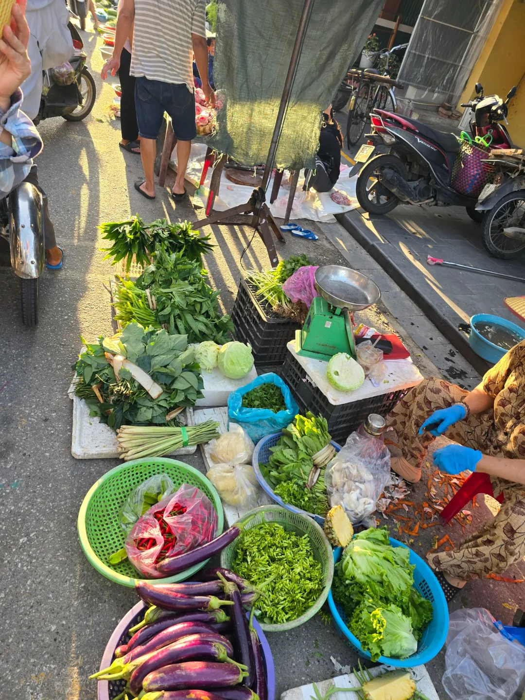 (🇻🇳 Phòng 6 30/8 - 4/9) Nhật ký du lịch.. Hải sản chợ sớm