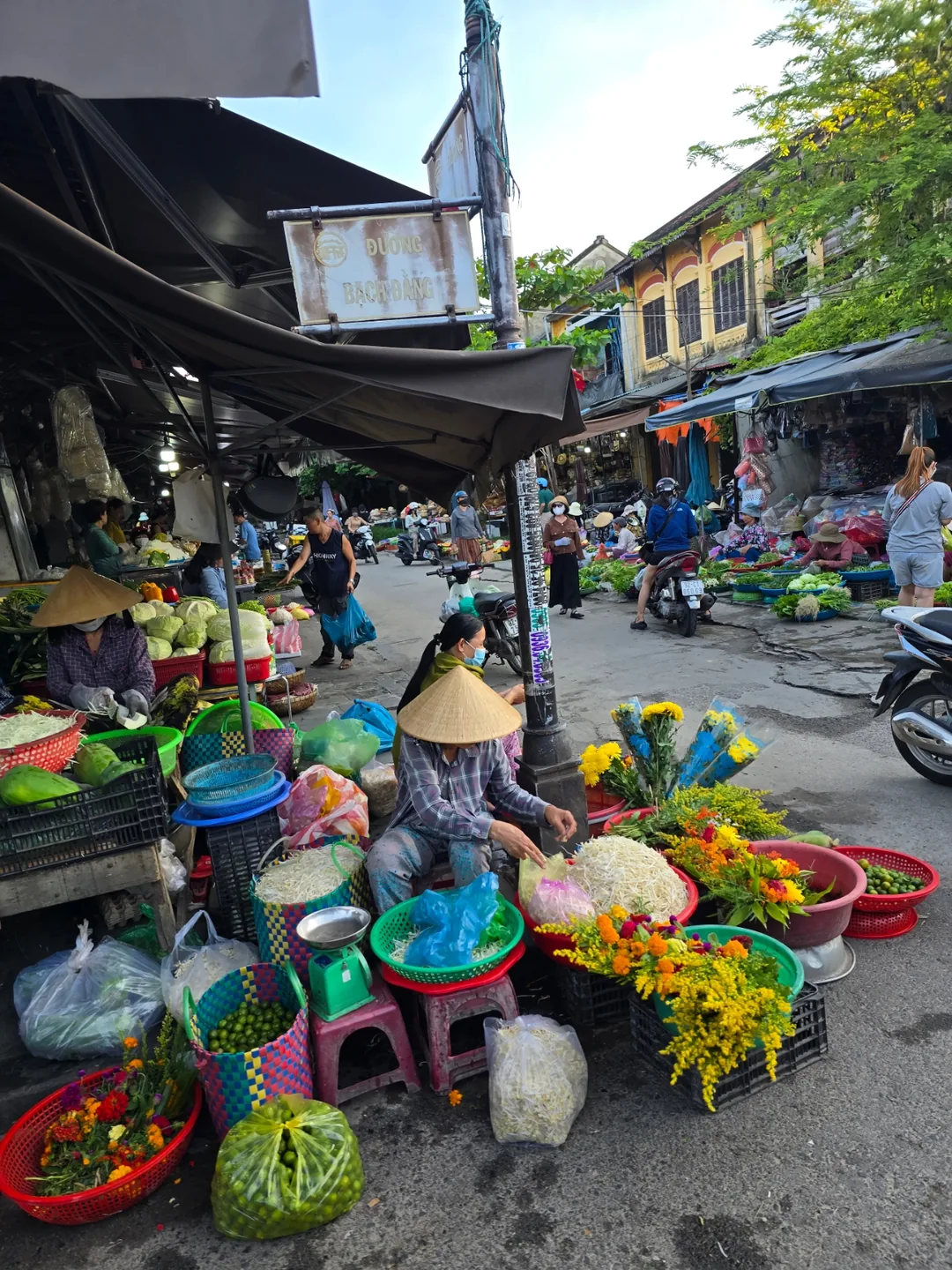 (🇻🇳 Phòng 6 30/8 - 4/9) Nhật ký du lịch.. Hải sản chợ sớm