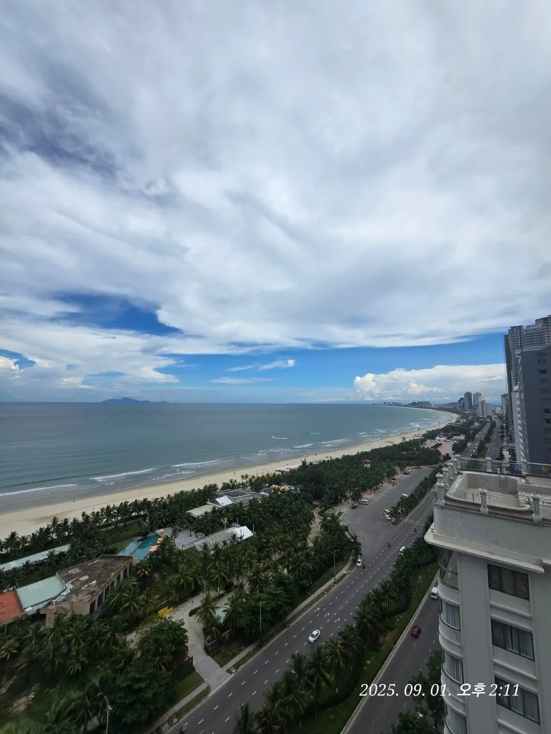 (🇻🇳chuyến đi thứ 6, 30/8~4/9) Nhật ký du lịch.. Nơi có thể nhìn thấy xa tận bãi biển An Bàng và cả bãi biển Cửa Đại từ Awaken