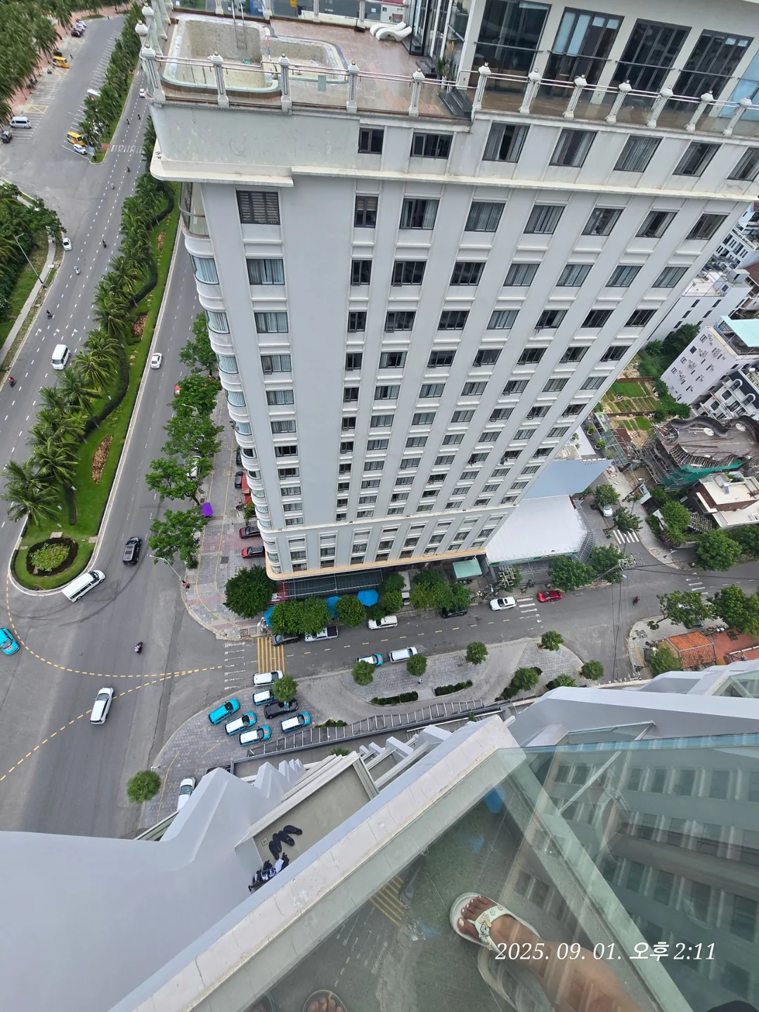 (🇻🇳chuyến đi thứ 6, 30/8~4/9) Nhật ký du lịch.. Nơi có thể nhìn thấy xa tận bãi biển An Bàng và cả bãi biển Cửa Đại từ Awaken